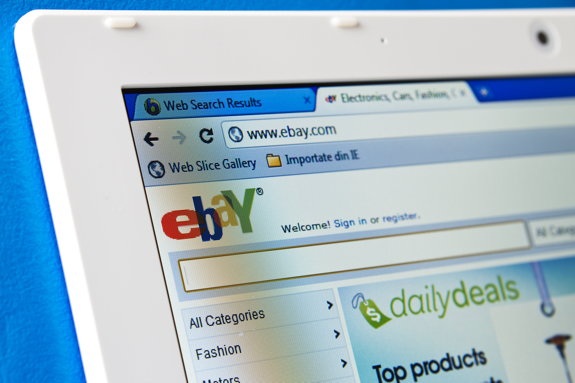 How to Make Money Selling on Ebay