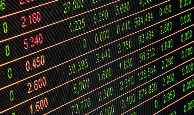 Investment Risk vs. Returns and Insurance Benefits Investment Risk vs. Returns and Insurance Benefits