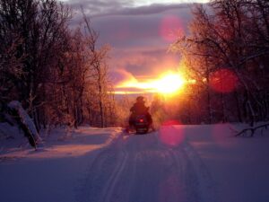 What is the Best Type of Snowmobile Repair Manual