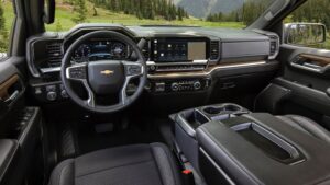 2020 Chevrolet Silverado 1500 Spacious and comfortable interior